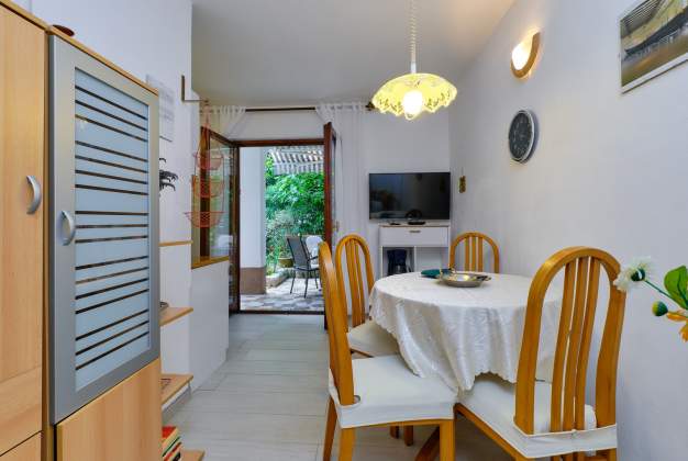 Apartmaji Ines 2 - Artatore, Mali Lošinj,Hrvaška