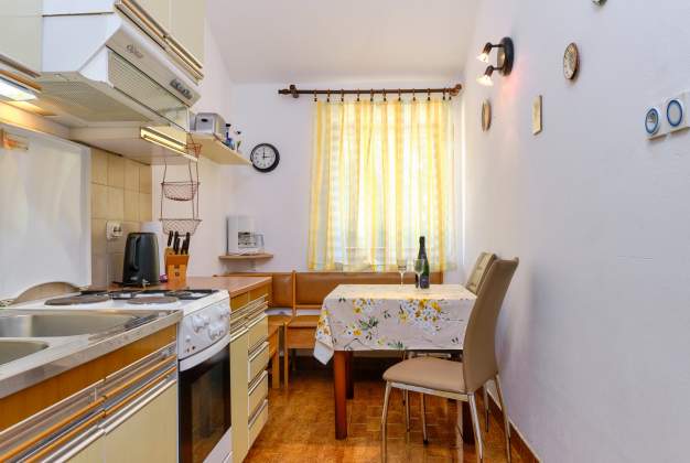 Apartmaji  Ines 4 - Artatore, Mali Lošinj, Hrvaška