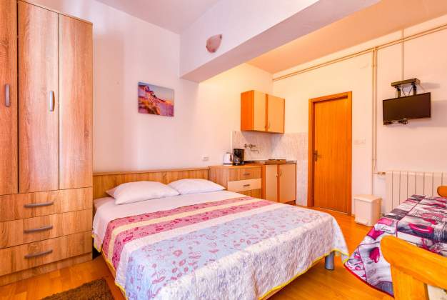 Apartma Karolina 4 – Studio za 2 osebi, blizu plaže, Mali Lošinj