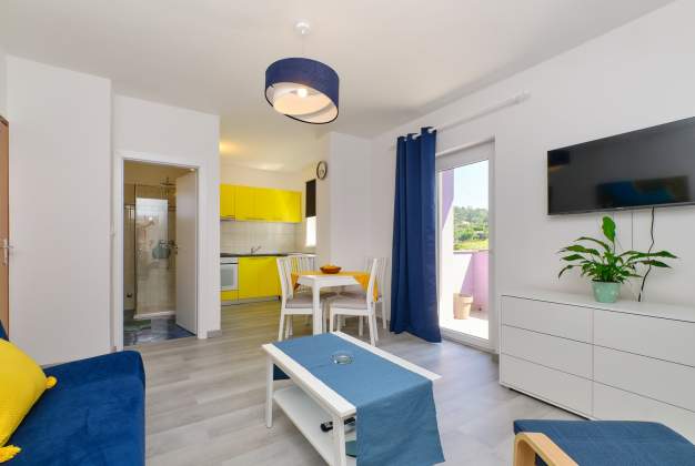 Apartma Luana 1 miren oddih za pare v bližini plaže, Mali Lošinj