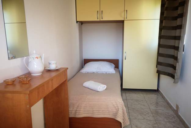 Apartma Maris 3 družinska namestitev v bližini plaže, Mali Lošinj