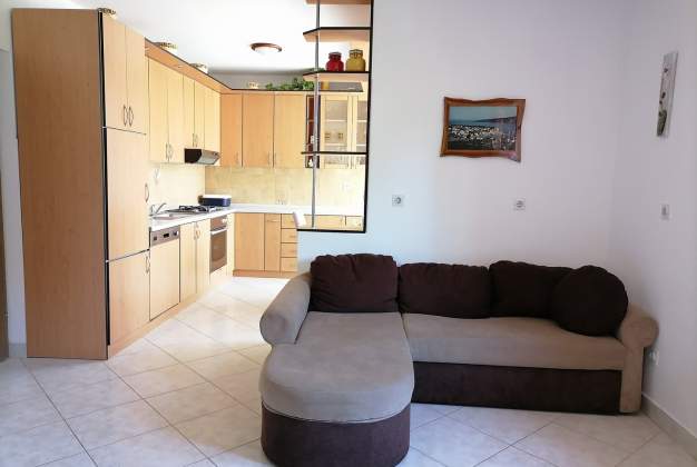 Apartma Maris 3 družinska namestitev v bližini plaže, Mali Lošinj