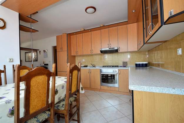 Apartma Maris 3 družinska namestitev v bližini plaže, Mali Lošinj