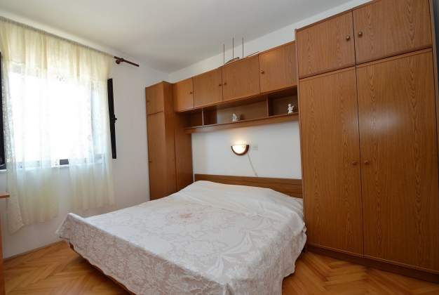 Apartma Maris 3 družinska namestitev v bližini plaže, Mali Lošinj