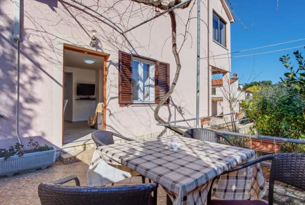 Apartma Marta 1 udobno namestitev v bližini morja, Mali Lošinj