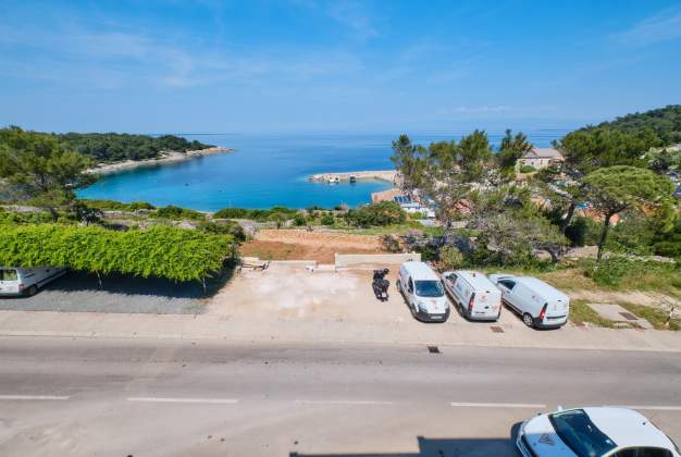 Apartma Orangina 3 - Čudovit pogled na morje, 100m od plaže - Mali Lošinj