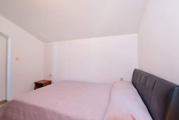 Apartmaji Orangina 4 - Mali Lošinj, Hrvaška