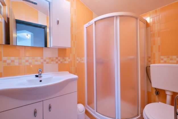 Apartmaji Orangina 4 - Mali Lošinj, Hrvaška