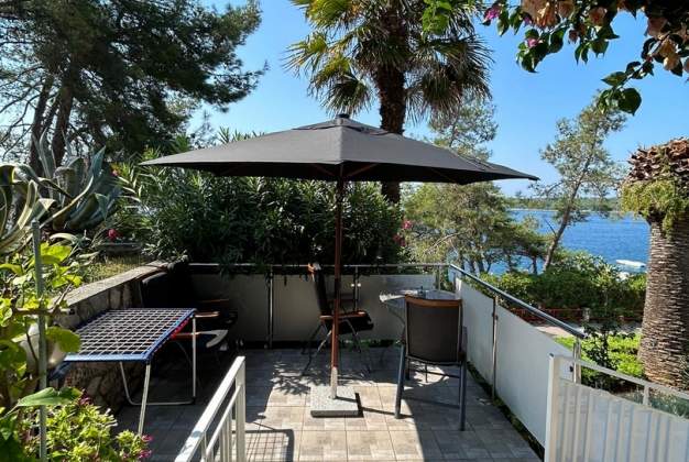 Apartment  Poljana 1 ideal for 2 persons, located near a picturesque beach, Mali Lošinj, Croatia.