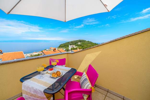 Ferienwohnung Ruža 2, Geräumige Wohnung mit Meerblick, Mali Losinj