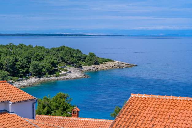 Ferienwohnung Ruža 2, Geräumige Wohnung mit Meerblick, Mali Losinj