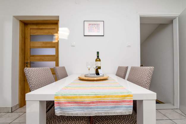 Apartma Ruža 2- Mali Lošinj,  Hrvaška