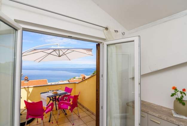 Ferienwohnung Ruža 2, Geräumige Wohnung mit Meerblick, Mali Losinj