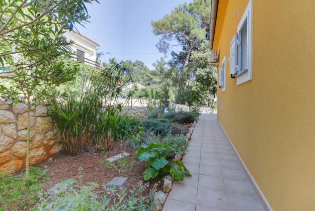 Ferienwohnung Bogdan 3 Unterkunft im Grünen von Artatore, Mali Lošinj