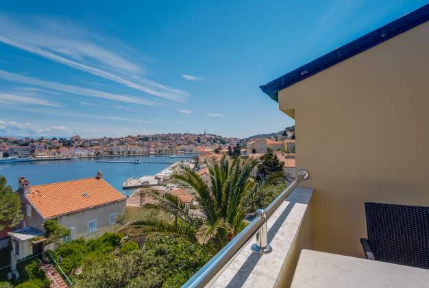 Ferienwohnung Natali 1 Malerische Lage bei der Čikat Bucht, Mali Lošinj