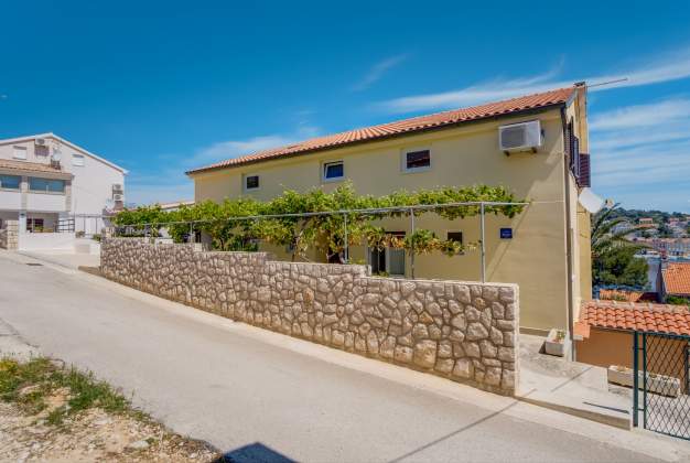 Apartment Natali 2 - Mali Losinj, Croatia