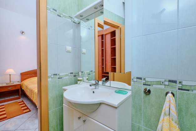 Apartmaji  Antonela 1 - šarmanten nastanitev za 2 osebi, Mali Losinj