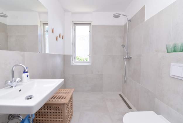 Apartma  Igea 1-Veli Lošinj, Hrvaška