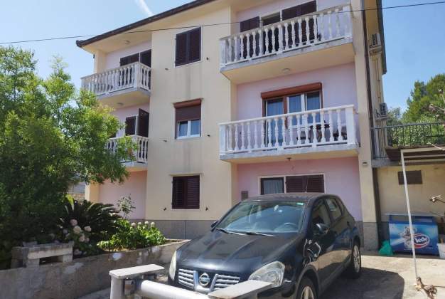 Apartment Diana 2 family accommodation near the city center Mali Lošinj, Croatia