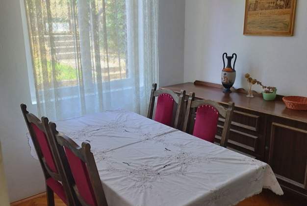 Apartment Diana 2 family accommodation near the city center Mali Lošinj, Croatia