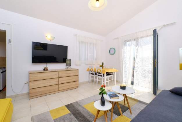 Apartment Fiore 1 - Mali Losinj, Croatia