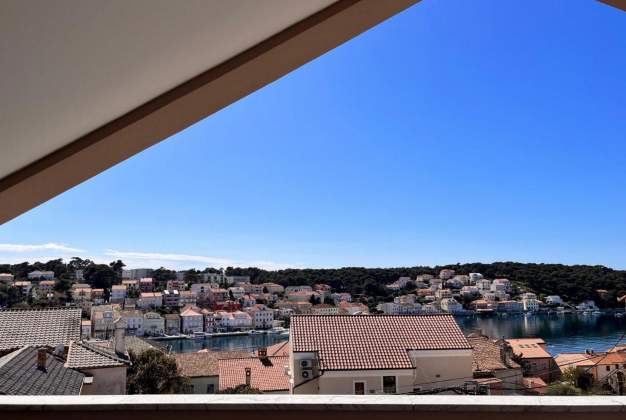 Ferienwohnung Ivana für 5 Personen mit Blick auf den Hafen, Mali Lošinj