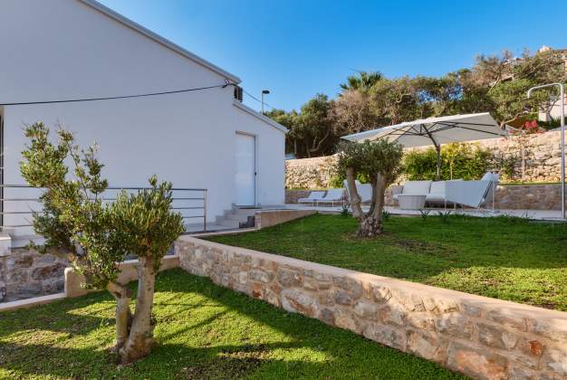 Apartment Vitorio 4 - Unterkunft für 2 Personen in der Bucht Valdarke, Mali Lošinj, Kroatien.