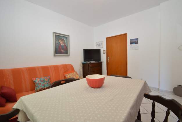 Apartment Doris 1 - Mali Losinj, Croatia