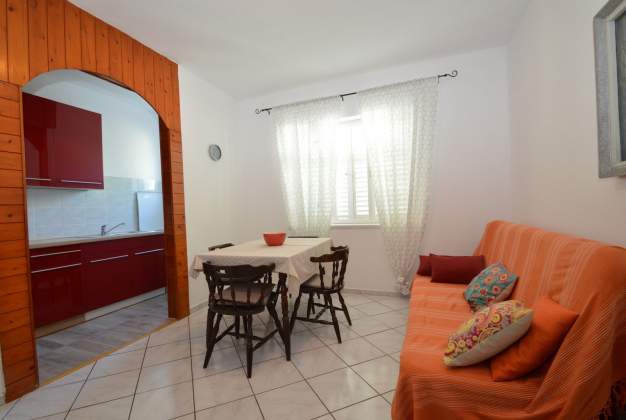 Apartment Doris 1 - Mali Losinj, Croatia