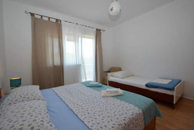 Ferienwohnung Doris 1 strandnah, ideal für 5 Personen, Mali Losinj